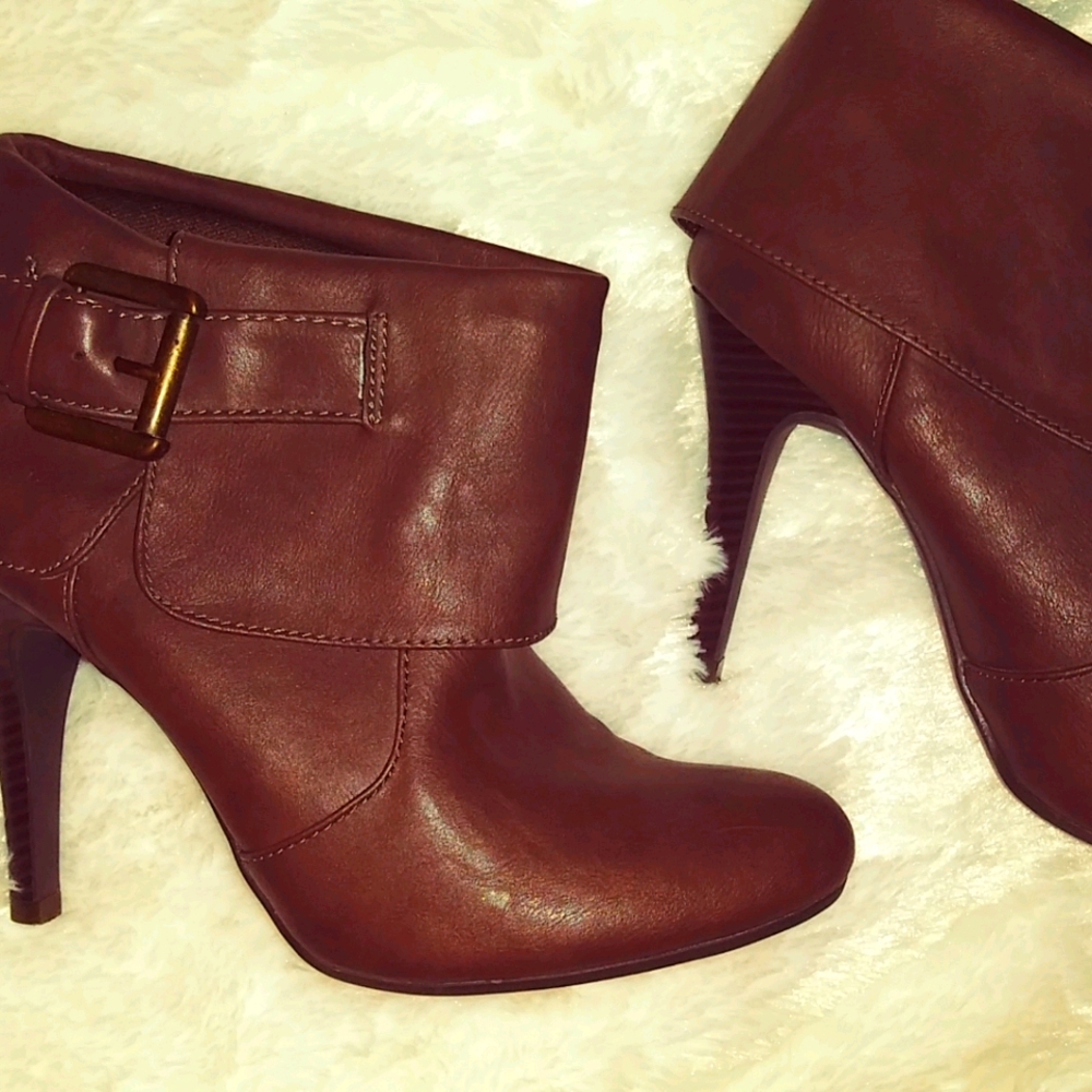 Ankle boots